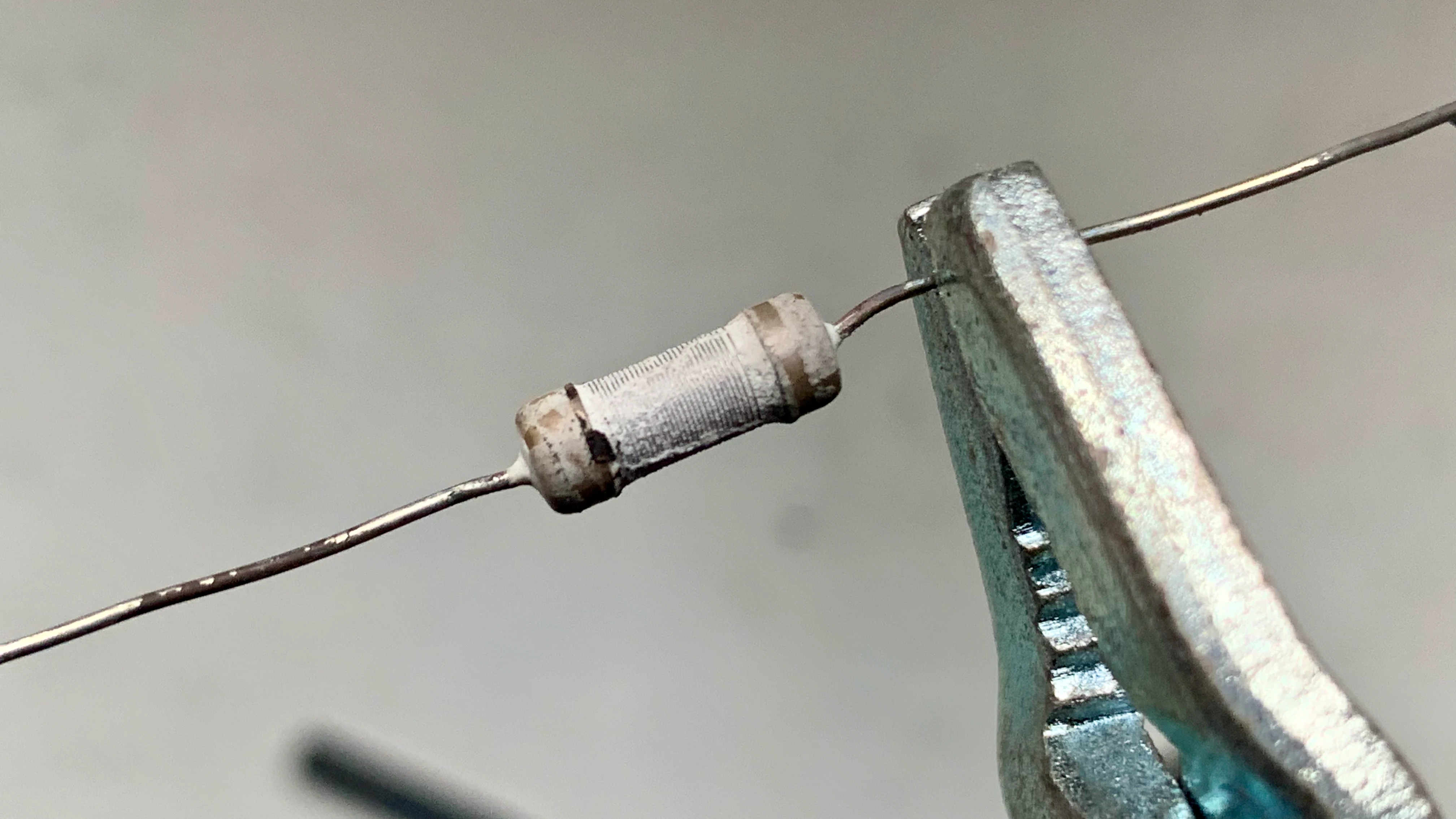 Blown Resistor 5