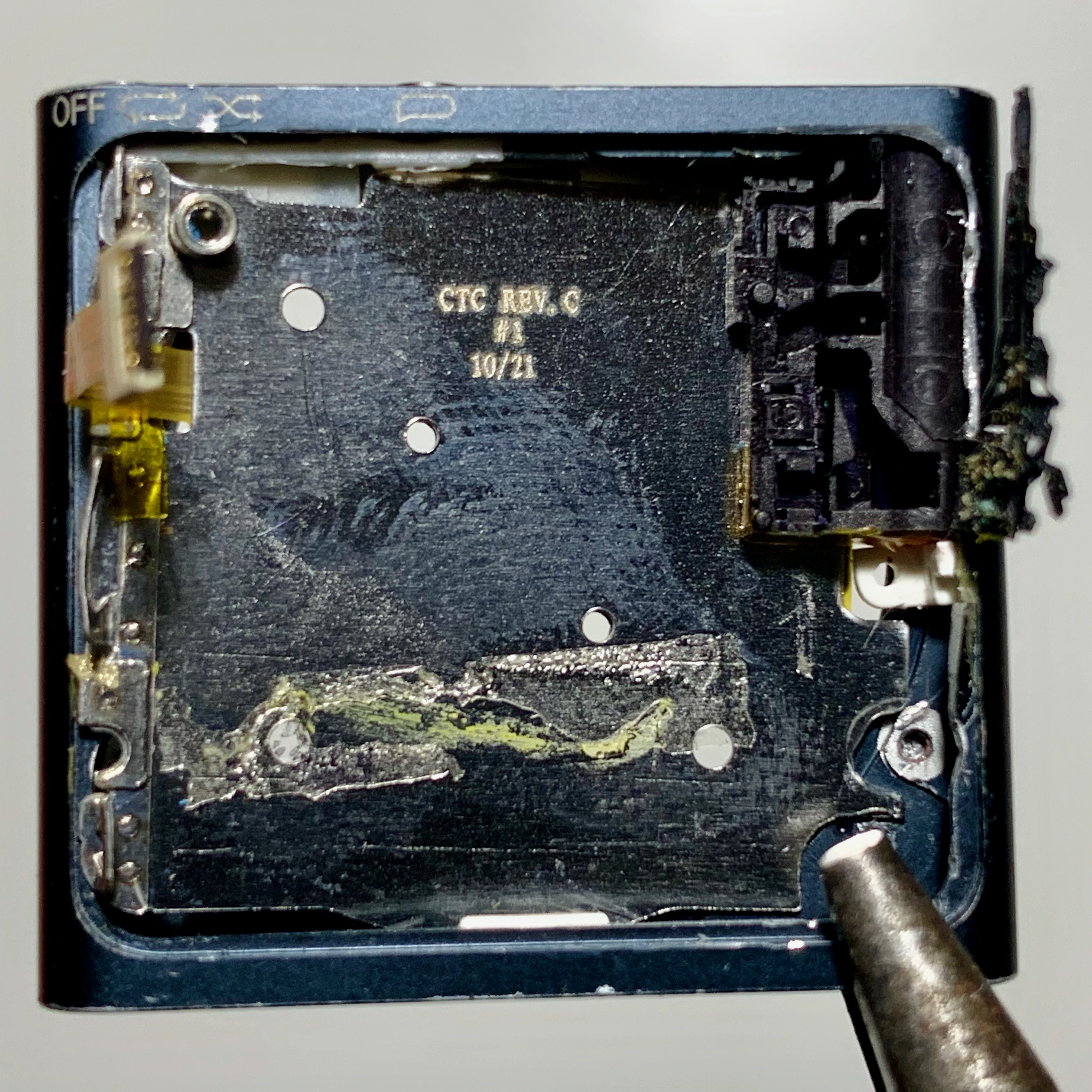 Shuffle Case (Interior)