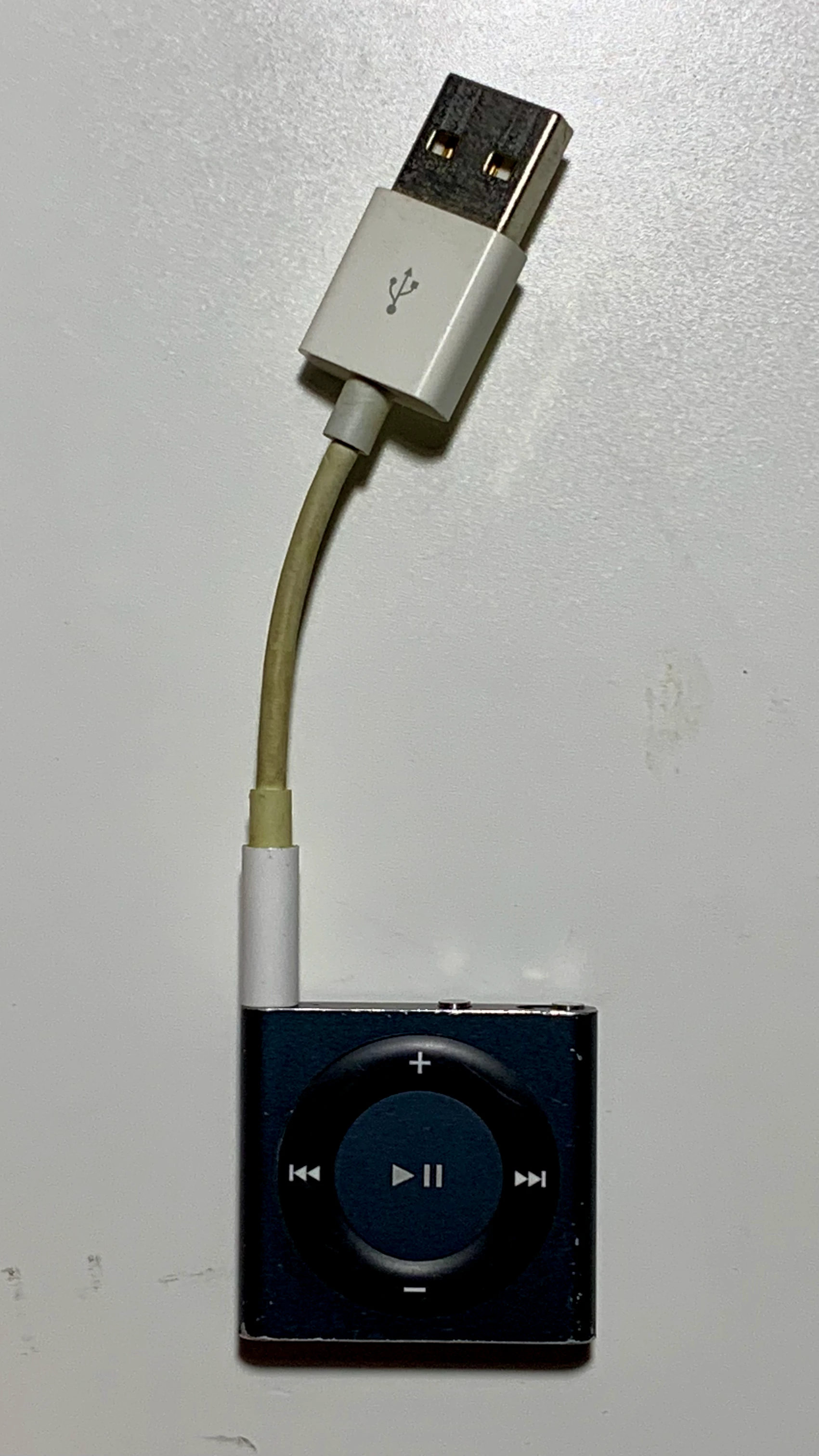Shuffle (Front)